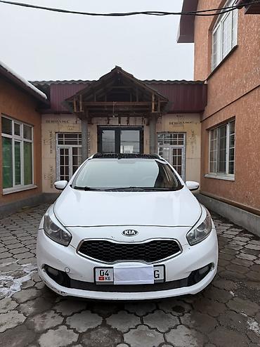 Kia: Kia Ceed: 2014 г., 1.4 л, Механика, Бензин, Универсал — 2