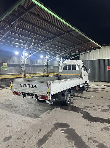 Продажа авто: Hyundai Porter: 2020 г., 2.5 л, Механика, Дизель — 4