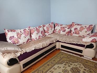 Divan satılır 220₼. Açılır bazası var.Ünvan binə. 3303. Fatimə99 E lalafo.az -da Divan satılır 220₼. Açılır bazası var.Ünvan binə. 3303. Fatimə99 E
