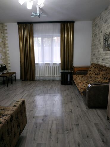 дом тимура фрунзе: 40 м², 2 комнаты