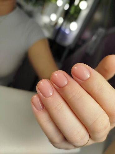 Маникюр, педикюр: Услуга маникюра, предлагающая покрытие ногтей нежными нюдовыми at lalafo.kg — 6 Маникюр, педикюр: Услуга маникюра, предлагающая покрытие ногтей нежными нюдовыми — 6