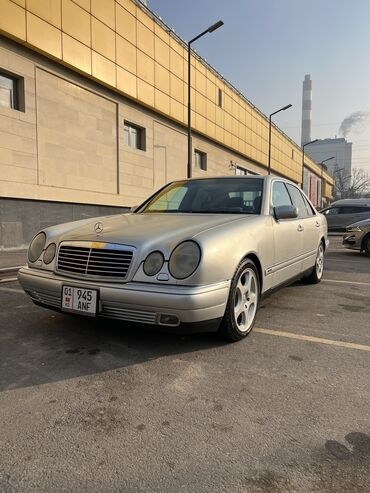 Mercedes-Benz: Mercedes-Benz E-Class: 1996 г., 2.8 л, Автомат, Бензин, Седан