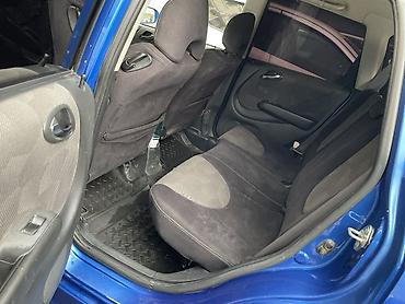 Honda: Honda Jazz: 2008 г., 1.4 л, Вариатор, Бензин, Хэтчбэк at lalafo.kg — 10 Honda: Honda Jazz: 2008 г., 1.4 л, Вариатор, Бензин, Хэтчбэк — 10