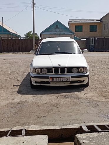 супра машина: BMW 5 series: 1992 г., 2 л, Механика, Бензин, Седан