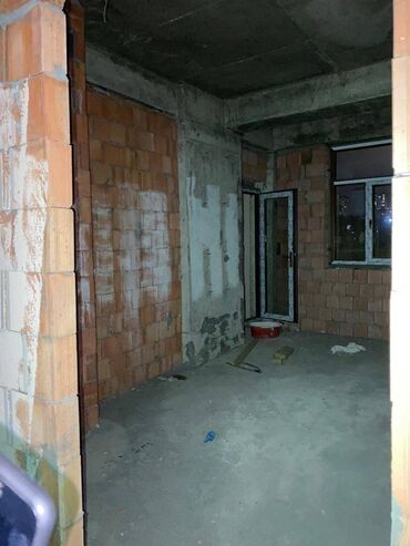 Yeni tikili: 2 otaqlı, Yeni tikili, 78 kv. m — 4