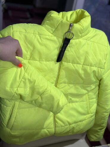 balonka qadın jiletləri: Женская куртка Ad Lib, S (EU 36), M (EU 38), L (EU 40), цвет - Зеленый