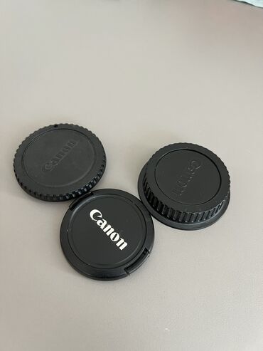 фотоаппарат canon: Крышка для объектива 
58мм
Б/У
Цена 500 сом за всё