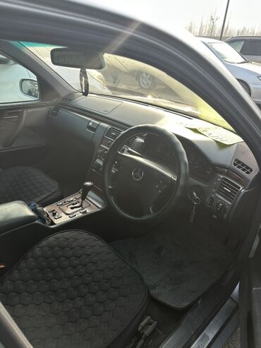 Mercedes-Benz: Mercedes-Benz E-Class: 2002 г., Автомат, Седан — 2