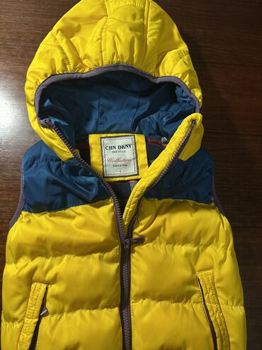 Верхняя одежда: Продаю детскую одежду в новом состоянии. За подробной информацией и — 10