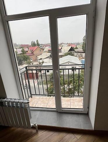 Продажа квартир: 2 комнаты, 43 м², Кара-Жыгач ж/м Индивидуалка, 3 этаж, Евроремонт — 7