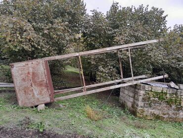 göy su: Su Çən satlir 1TON700 UZUNLUQU 4metre yarım qalın demirdir yungul