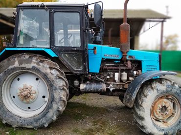 1221 traktor: Belarus 1221 Heç bir nasazliği yoxdur Elave kotanda verilir Fikri