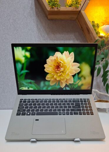 HP: İşlənmiş Acer Aspire, 15.6 ", Intel Core i5, 512 GB