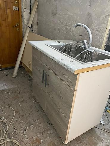 кухонные комоды: Продам старую мебель. Цена договорная. Все в хорошем состоянии — 5