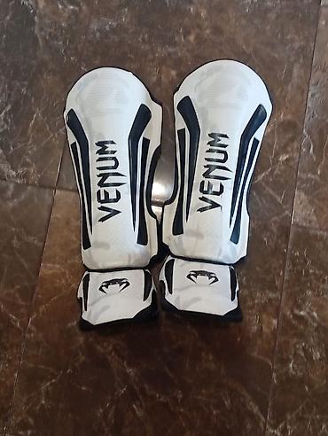 Moto geyim: Venum tibia və ayaq üstü qoruyucuları – Model 1394, ölçü XL - İdman — 1