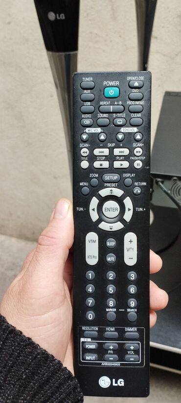 Musiqi mərkəzləri: LG ev kinoteatrı – 5.1 akustik sistem Komplekt: - 4 ədəd hündür — 15