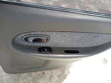 Двери и комплектующие: Передняя правая и левая дверь Киа спектра вместе с зеркалом и — 18