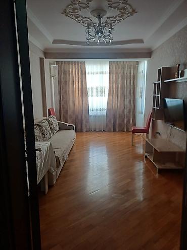 otağ: 2 otaqlı mənzil – tam mebellə və texnika ilə - Geniş zal: asma tavan — 3