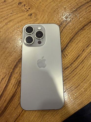 12 iphone: IPhone 15 Pro, Natural Titanium, Face ID — 7