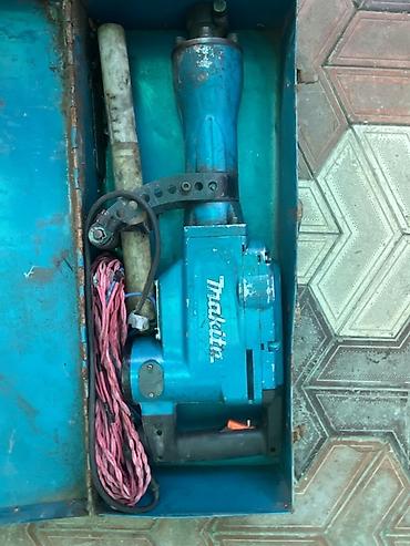 Отбойные молотки: Makita HM1306 qırıcı (breaker) – ağır beton və daş işləri üçün peşəkar at lalafo.az — 1 Отбойные молотки: Makita HM1306 qırıcı (breaker) – ağır beton və daş işləri üçün peşəkar — 1