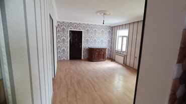 dəmir hasarlar: 4 otaqlı, 100 kv. m, Yeni təmirli
