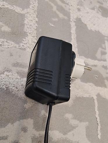 Медициналык лампалар: УФ-лампа Philips с клипсой для крепления Описание: - Компактная — 2