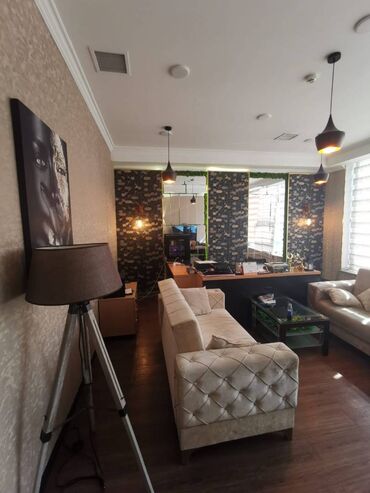 Ofislər: Bütün şəraitli mebelli yüksək dizaynda təmirli hazır ofis 4 mərtəbədə -da lalafo.az — 4 Ofislər: Bütün şəraitli mebelli yüksək dizaynda təmirli hazır ofis 4 mərtəbədə — 4