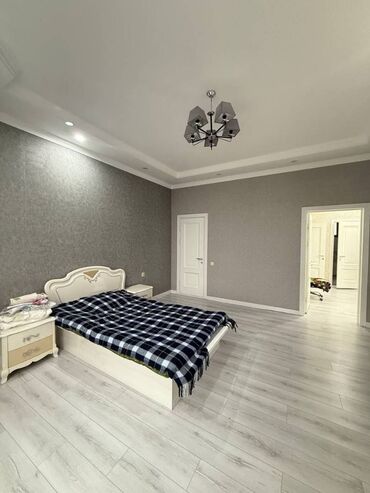 Продажа домов: Дом, 320 м², 6 комнат — 7