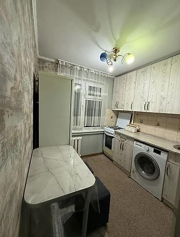 58: 3 комнаты, 58 м², 8 мкр 104 серия, 2 этаж, Старый ремонт — 1