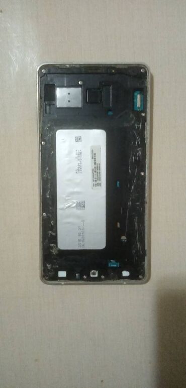 samsung a7 ekranı: Samsung Galaxy A7, 16 GB, rəng - Gümüşü, İki sim kartlı