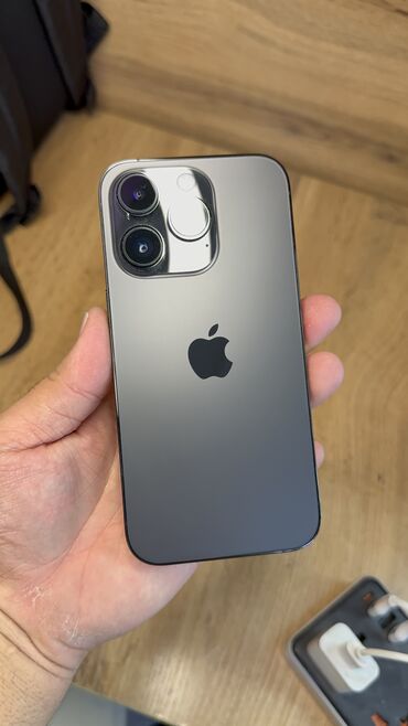 Apple iPhone: IPhone 14 Pro, Б/у, 256 ГБ, 88 % — 2