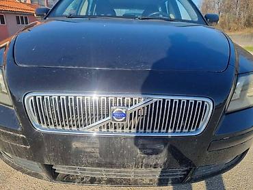 obe: MASKA ZA VOLVO V50 OD 2004. DO 2008. GOD. | Maska za V50 — 1