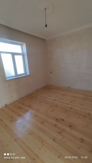 Həyət evləri və villaların satışı: Binə Sovxozda 160 marşurutunun son dayanacağına yaxın həyət evi üçün — 9