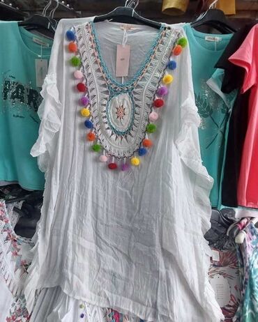 tunika za plazu: 06. tunika 
2900 din
6 xl