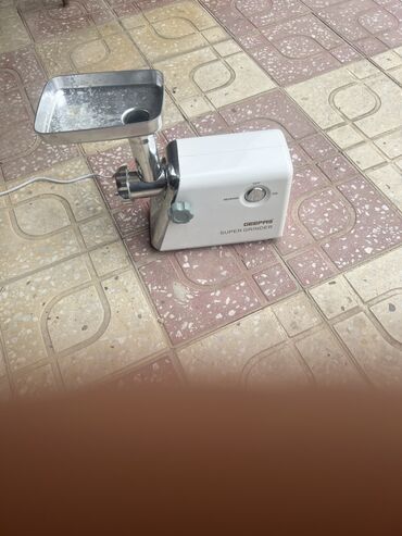 et çeken maşın: Ət çəkən maşın İşlənmiş