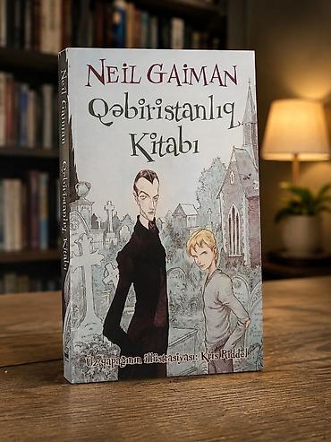 Məhsul: “Qəbiristanlıq Kitabı” – Neil Gaiman Dil: Azərbaycan dili