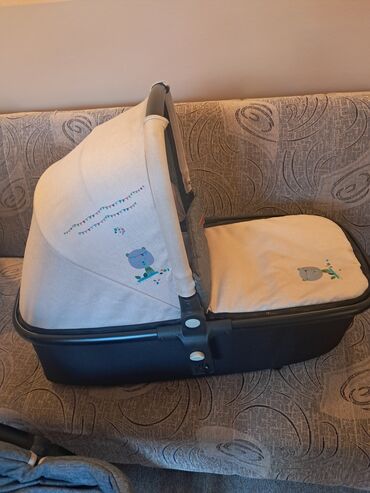 Kolica za bebe: Prodajem polovna Cangaroo Stefania (do 15kg) kolica 3 u 1, u — 3
