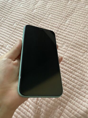 айфон 11 на запчасть: IPhone 11, Колдонулган, 128 ГБ, 73 %