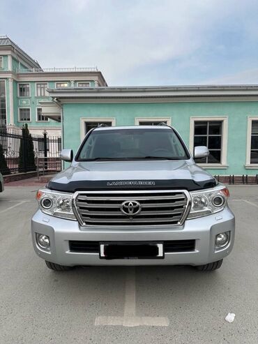 купить машины: Toyota Land Cruiser: 2014 г., 4.6 л, Автомат, Бензин, Внедорожник