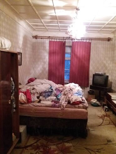 продажа квартир в бишкеке без посредников 2022 год: 3 бөлмө, 62 кв. м, 106-серия, 1 кабат, Эски ремонт