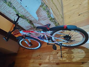 velosipedler: MTB tipli velosiped – 26” Xüsusiyyətlər: - Çərçivə: polad/alüminium — 2