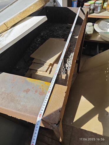 Elektrik manqallar: Dəmir manqal. İstənilən məkanda rahatlıqla istifadə edilə bilər. Dəmir — 6