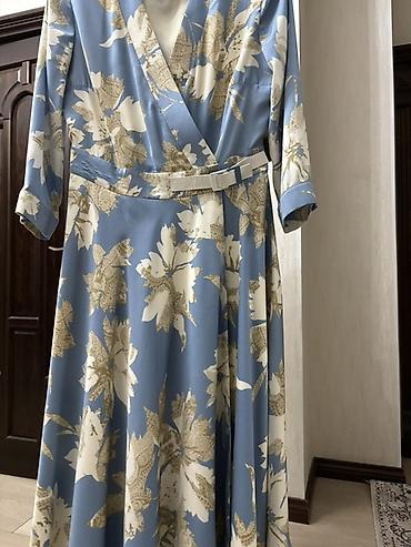 Повседневные платья: Платья женские — набор из 3 моделей 1) Голубое платье с цветочным — 1