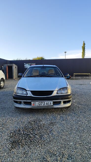 таюота авенсис: Toyota Avensis: 2000 г., 1.6 л, Механика, Бензин, Седан