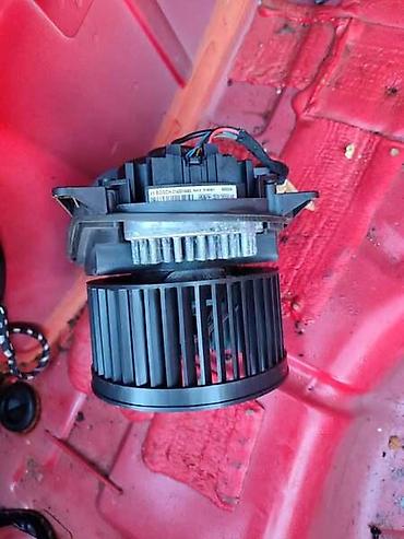 Delovi motora: VENTILATOR KABINE SA REOSTATOM ZA FORD FOCUS OD 2003. DO 2005. GOD. | — 2