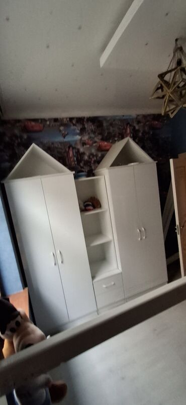 Uzunmüddətli kirayə mənzillər: Ev kiraye verilir unvan Masazir Yusif Semedoglu kuçesi 6otag bir — 20