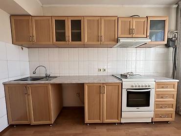 Кухонные гарнитуры: Кухонный гарнитур — 4