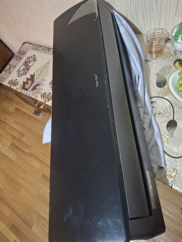 kondisioner usta: Kondisioner Eurolux, İşlənmiş, 100-dən çox kv. m, Kredit yoxdur
