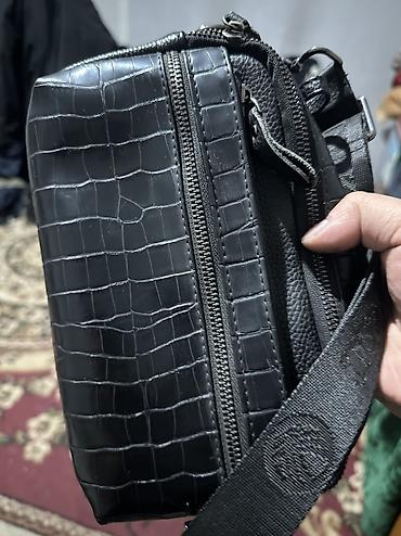 Другие сумки: Все барсетки оригинал кожа
Удобные все компактные, не большие — 7