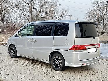 Honda: Honda Stepwgn: 2006 г., 2 л, Автомат, Бензин, Минивэн — 4